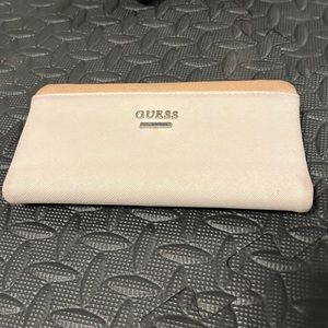 Guess wallet used